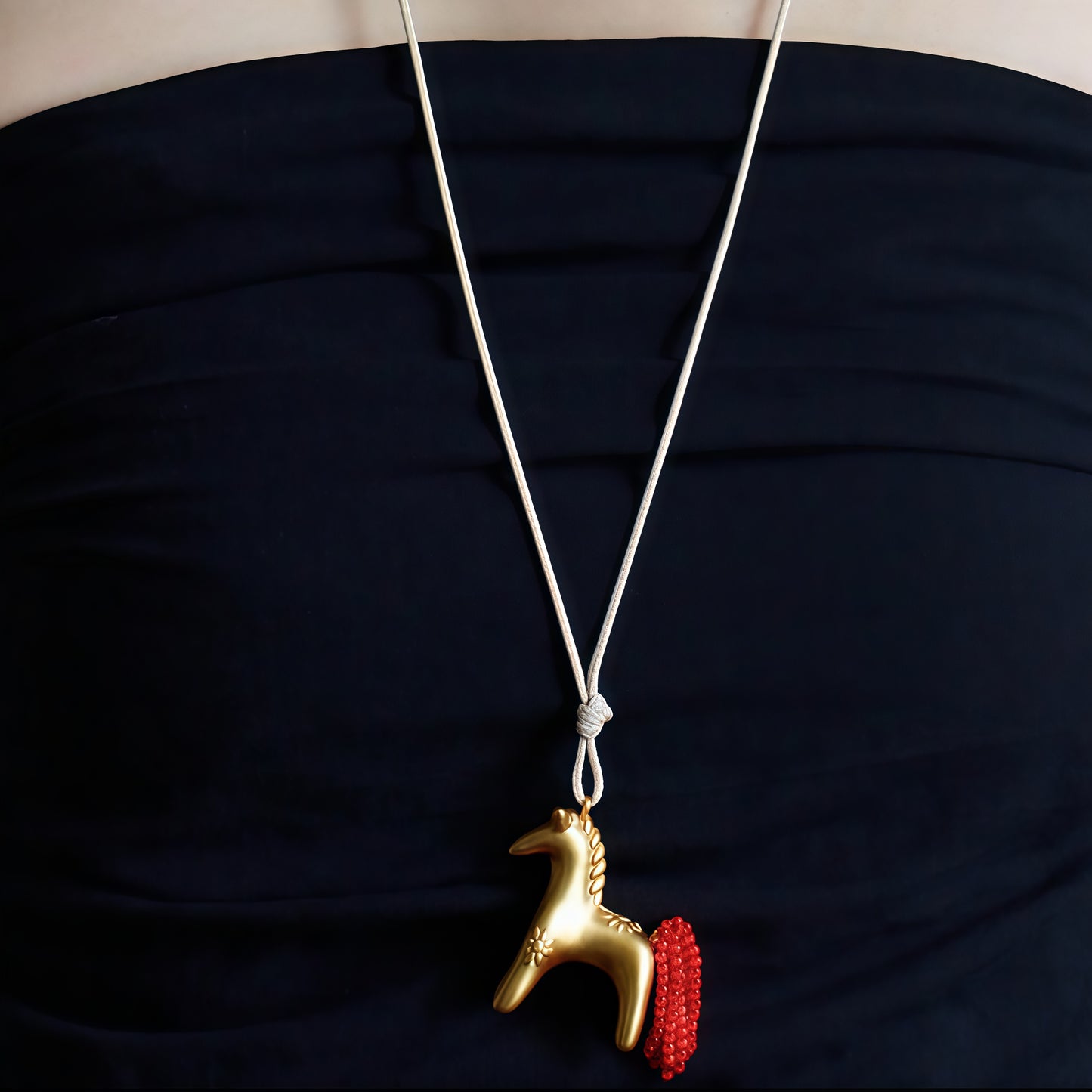 Fortuna Horse Necklace