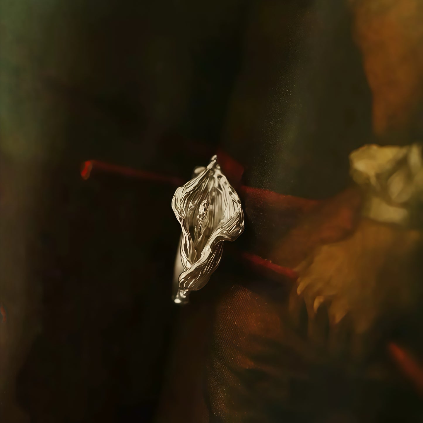 Veil of Calla Ring