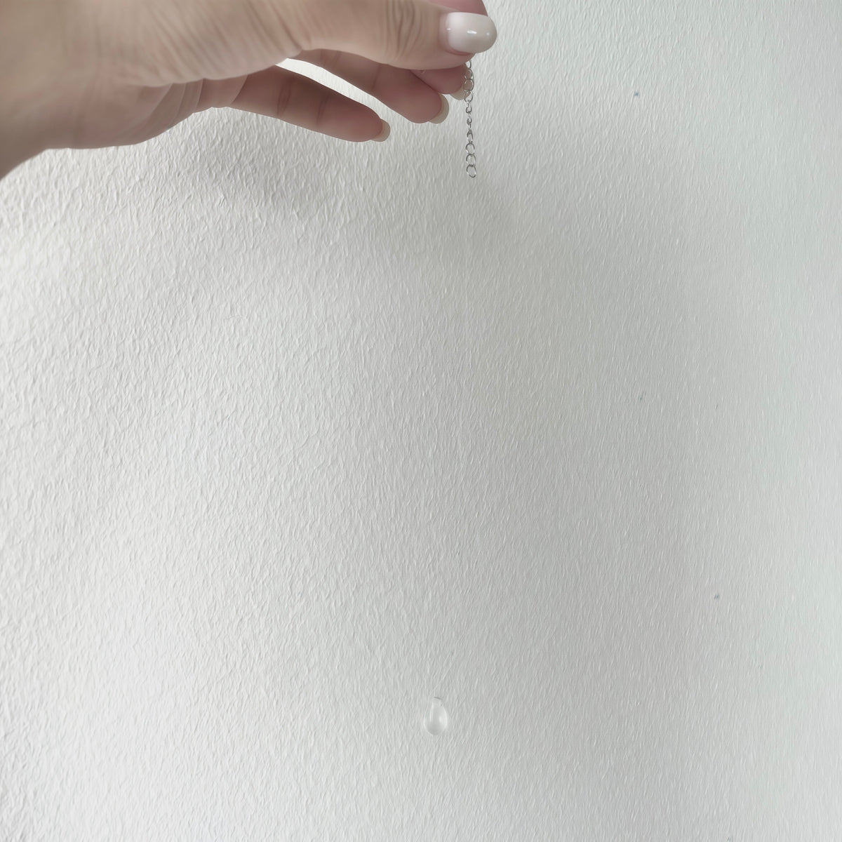 Floating Dewdrop Necklace