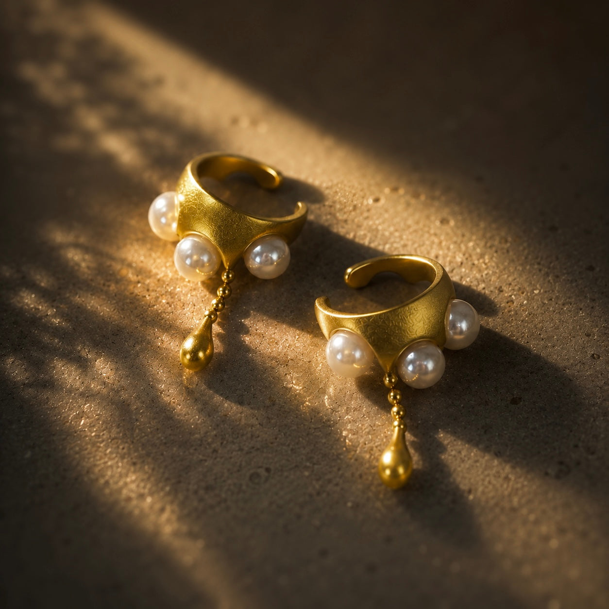 Pearls of Dew Ear Cuff
