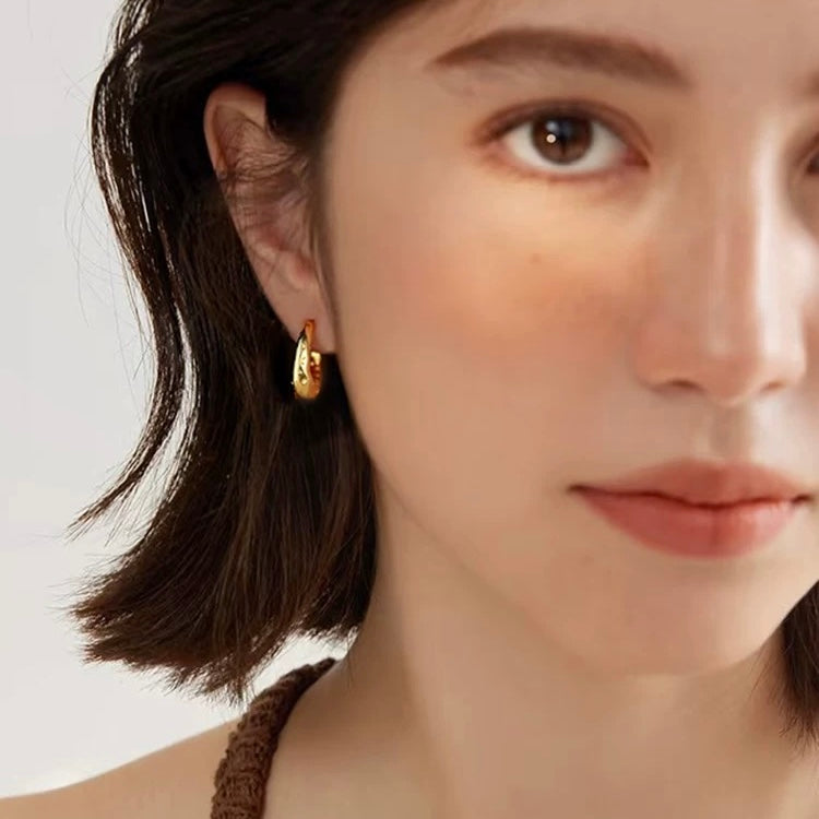 Molten Texture Hoop Earrings