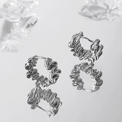 Ripple Gleam Earrings