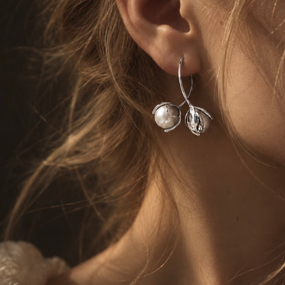 Petal Pearl Earrings