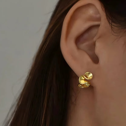 Cream Blossom Earrings