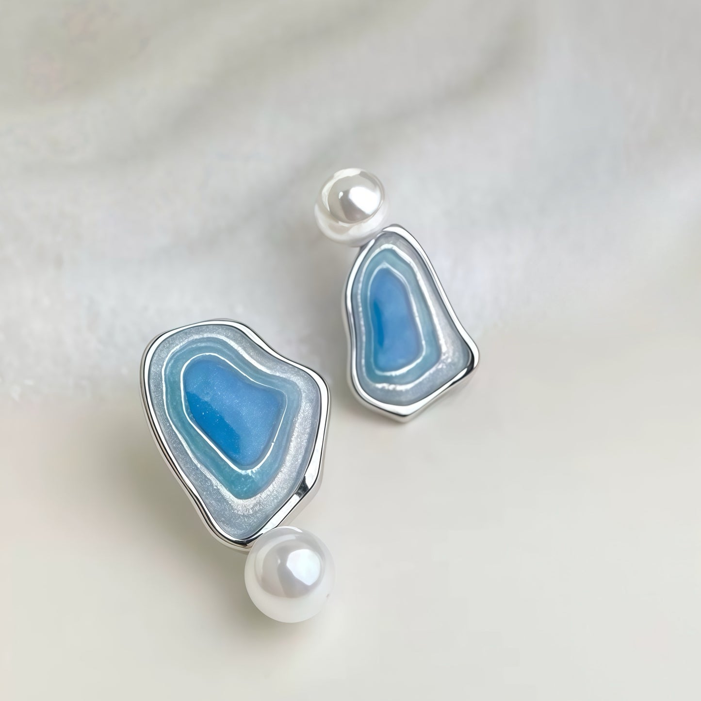 Blue Tide Pearl Stud Earrings