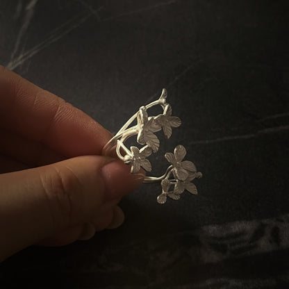 Sovereign Ascent Ring