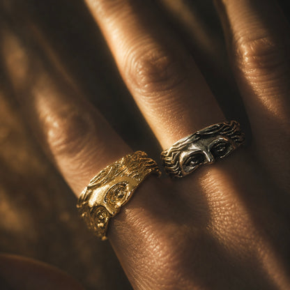 Venus Eyes Ring