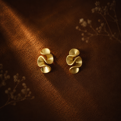 Cream Blossom Earrings