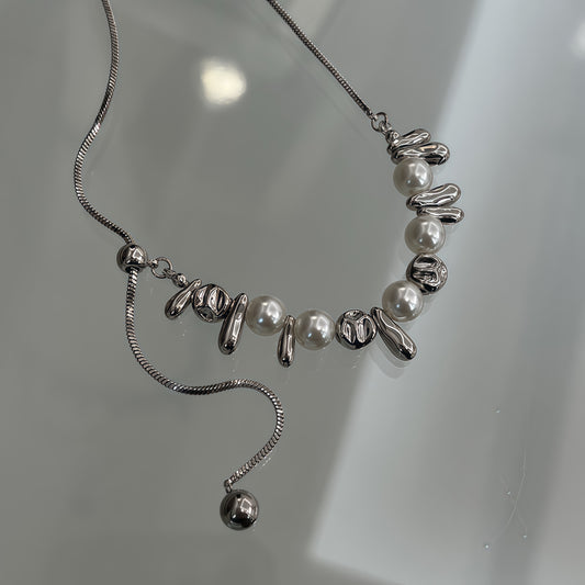 Modern Pearl Sculpture Silver Necklace