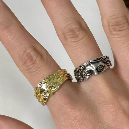 Venus Eyes Ring