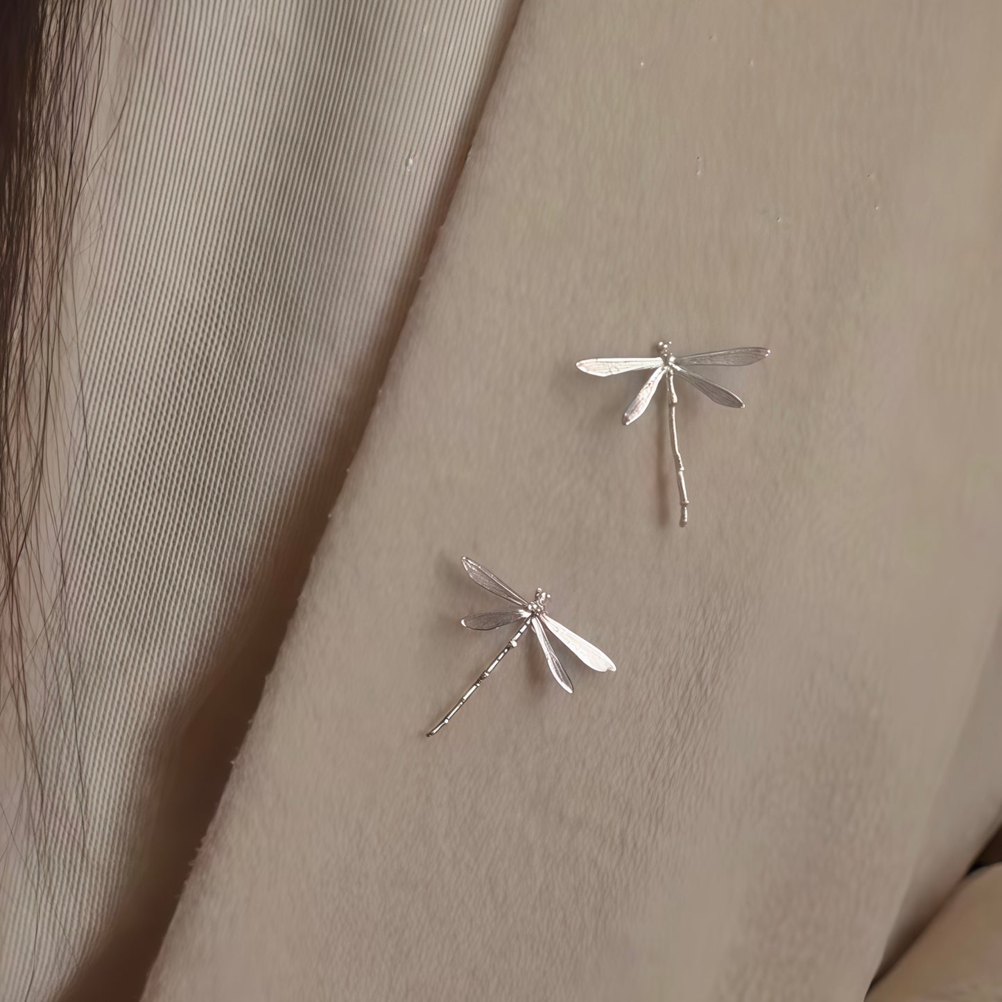 Dragonfly Whisper Brooch