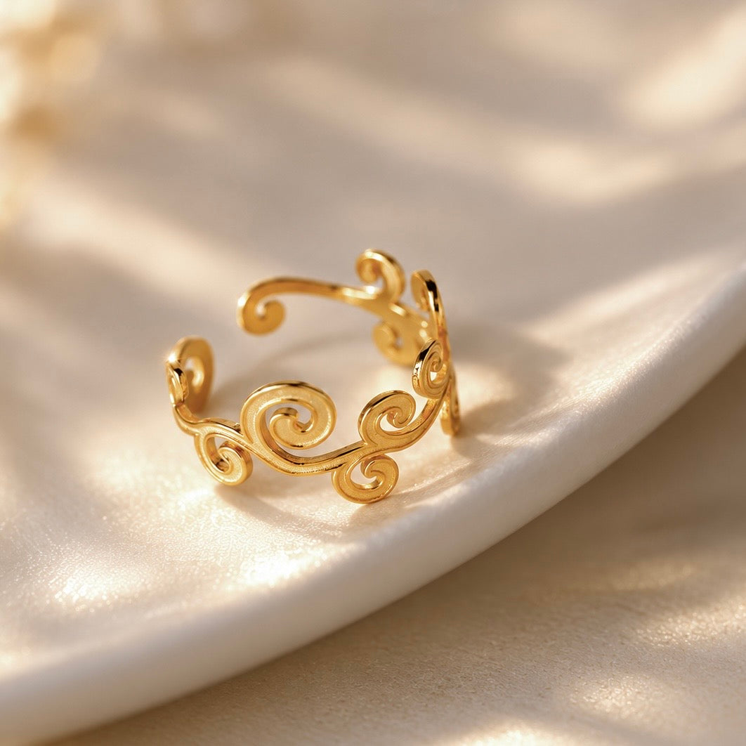 Tang Grass Ear Cuff / Pinky Ring