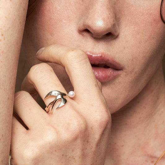 Soaring Dove Pearl Ring (2 Styles)