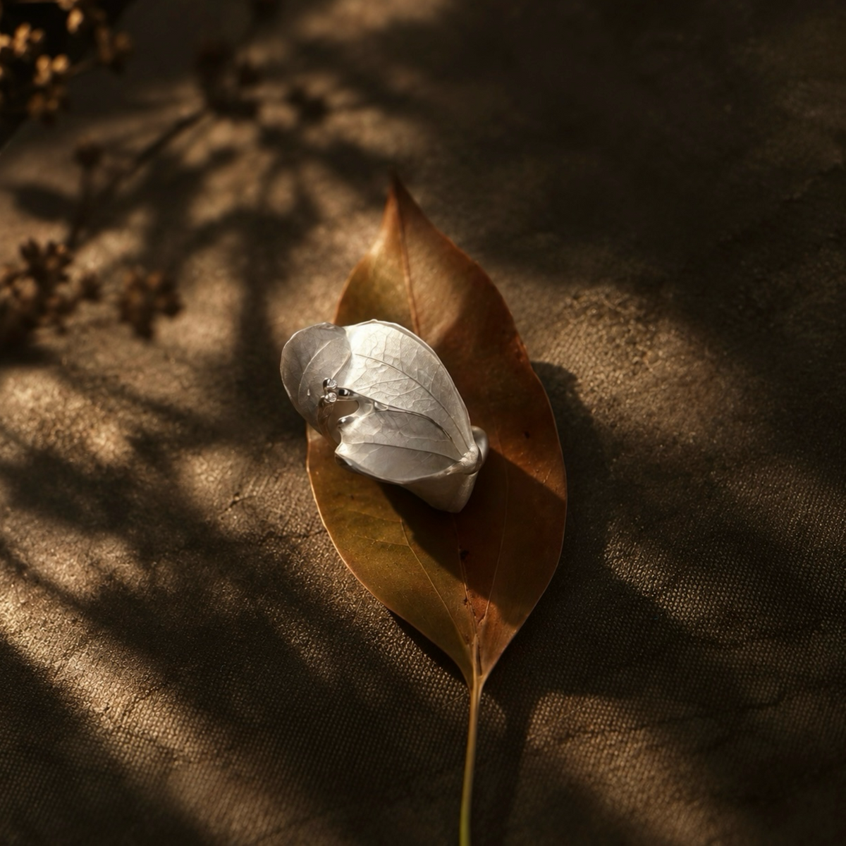 Whispering Leaf Ring