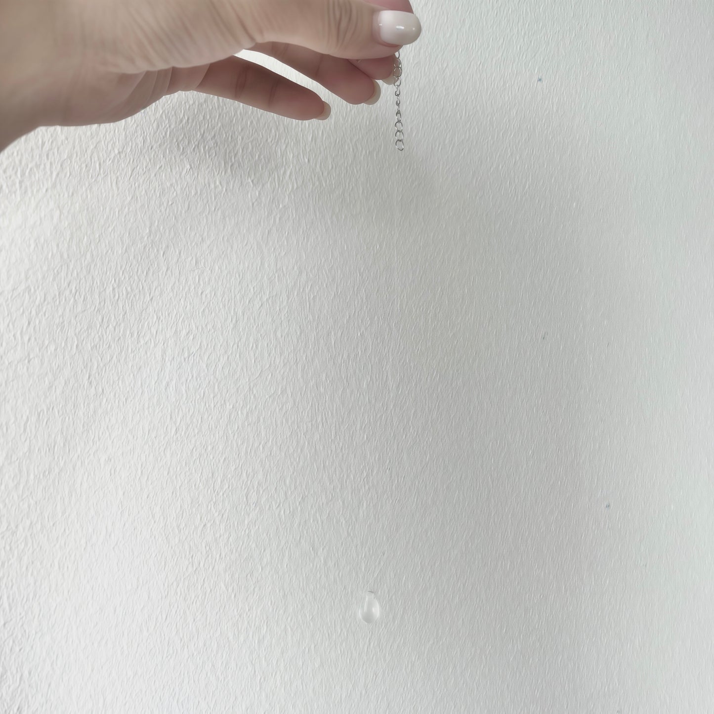 Floating Dewdrop Necklace