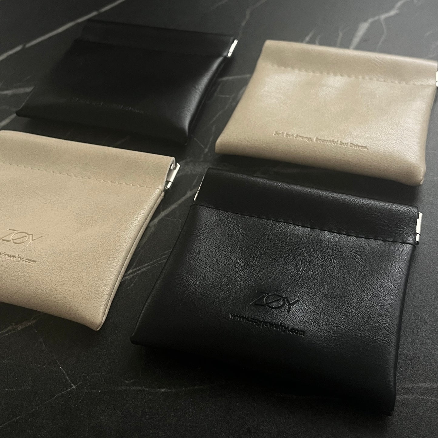 ZØY Signature Clip Pouch