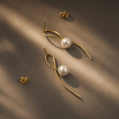 Drift Pearl Earrings