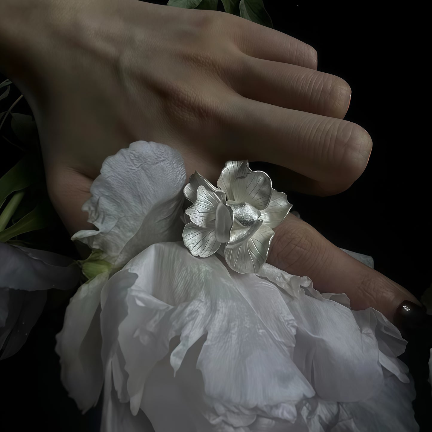 White Magnolia Ring – Purity in Bloom