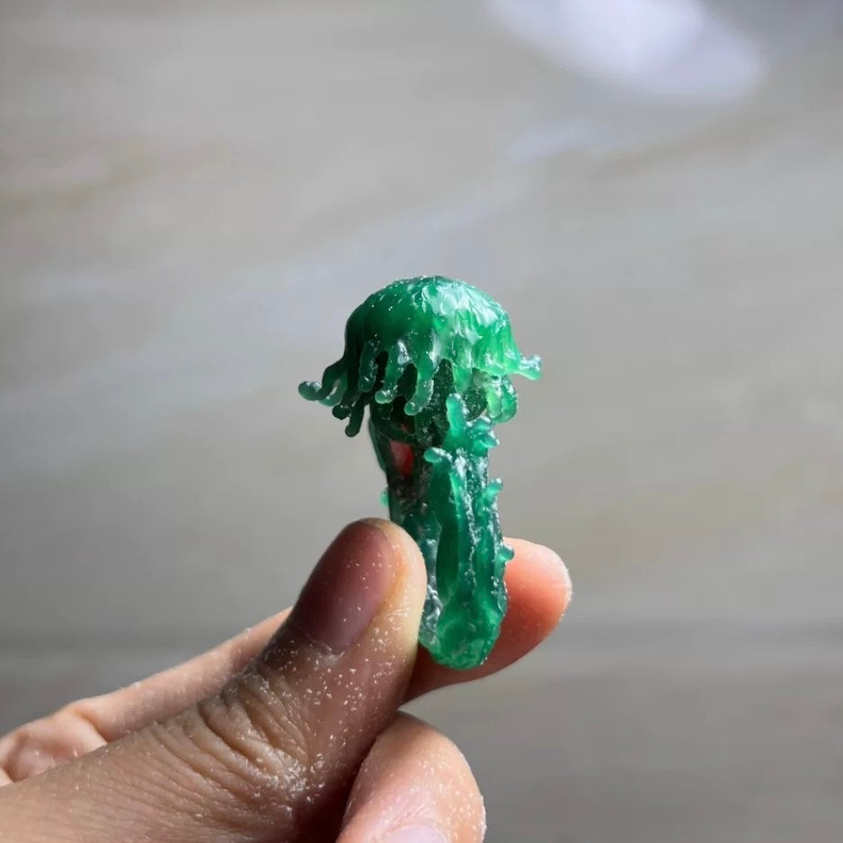 Abyssal Jellyfish Ring – The Dance of Light and Fluidity