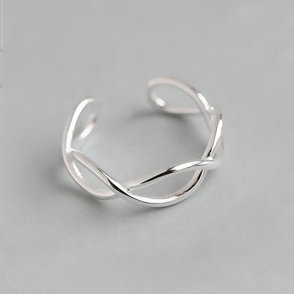 Minimal Sculptural Rings — Ultra-thin Everyday Rings