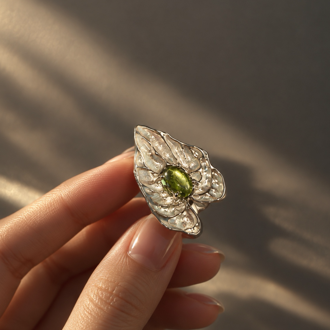 Verdant Leaf Ring