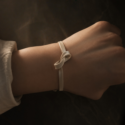 Knoted Ribbon Bangle