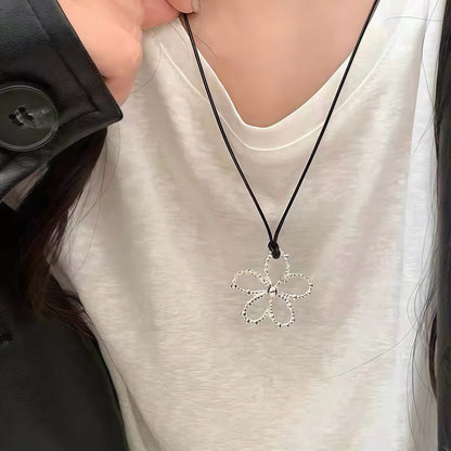 Dewdrop Blossom Silver Pendant Necklace