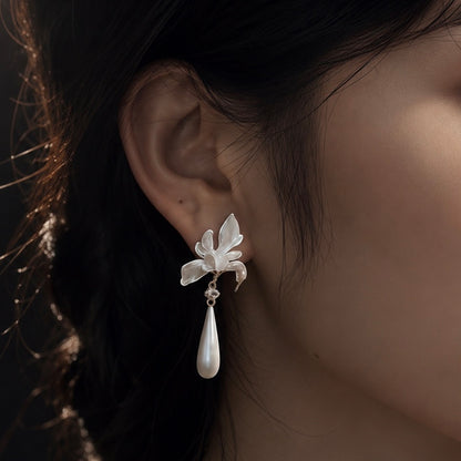 Iris Dew Drop Earrings