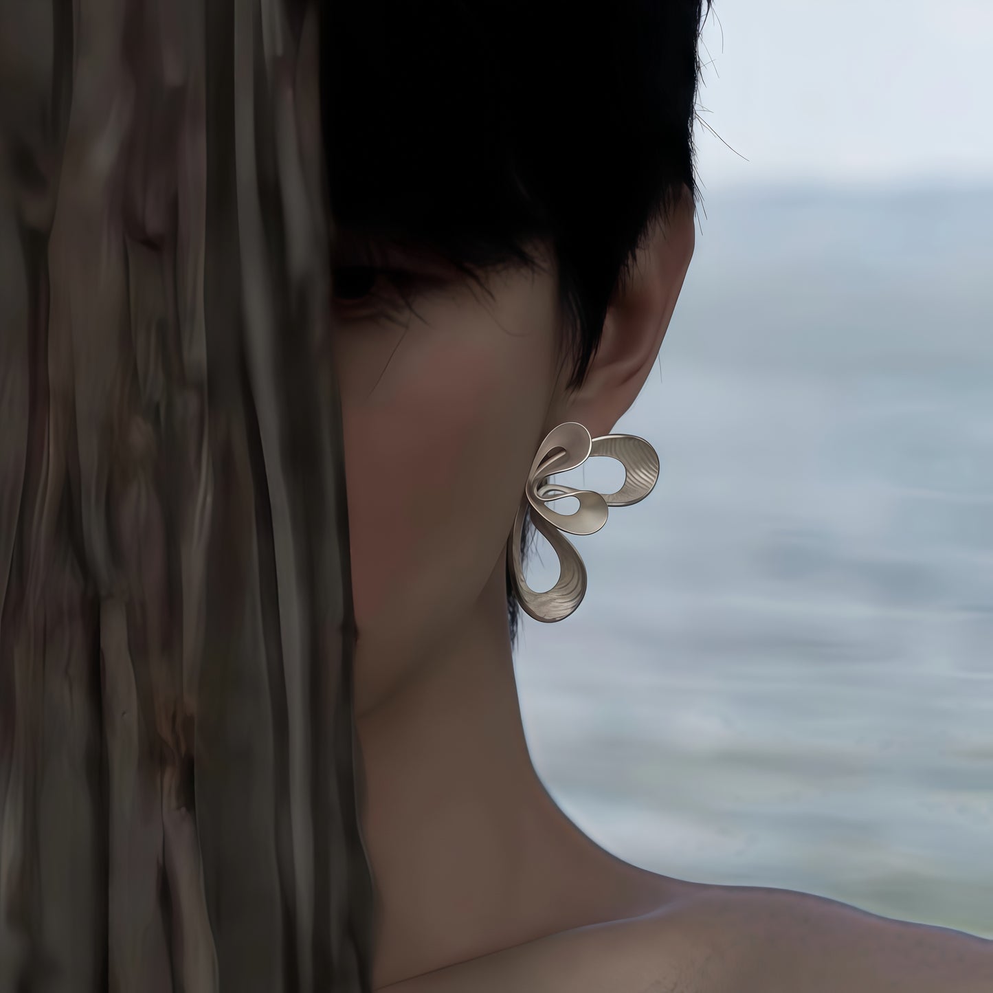 Cloudflow Silver Earrings – Sculptural Statement Inspired by Moving Skies