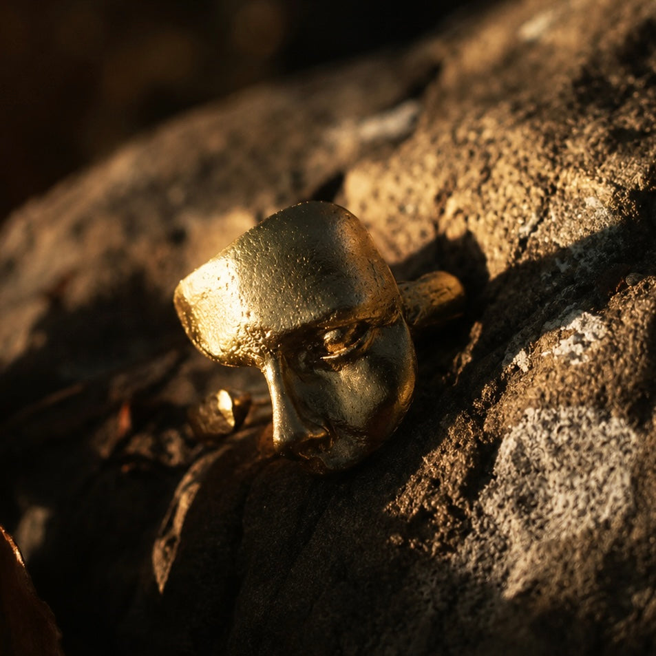 Face Ring