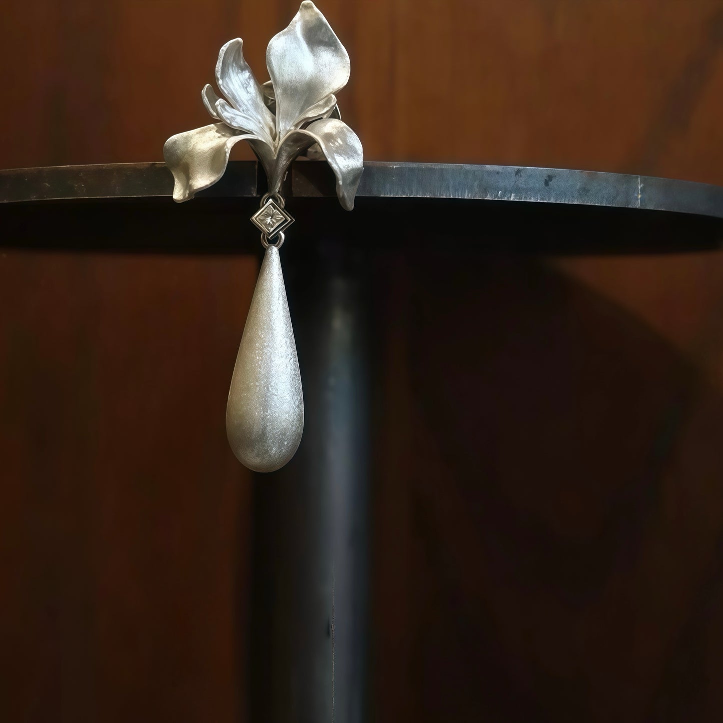 Iris Dew Drop Earrings – Sculpted Silver Floral Earrings