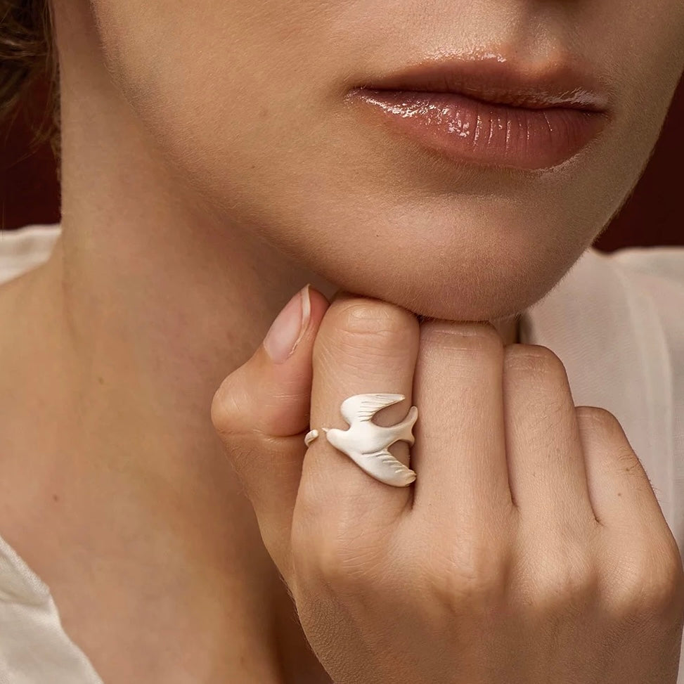 Soaring Dove Pearl Ring (2 Styles)