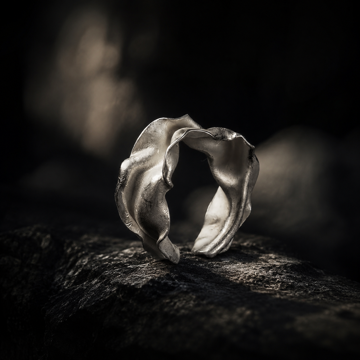 Tidal Sculpture Ring