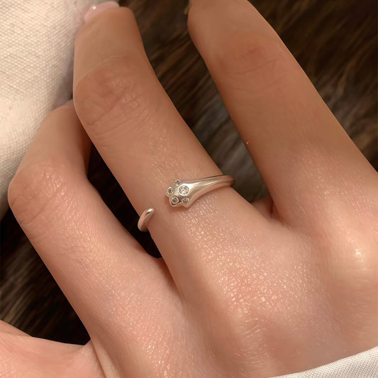 Åben ring med poteaftryk