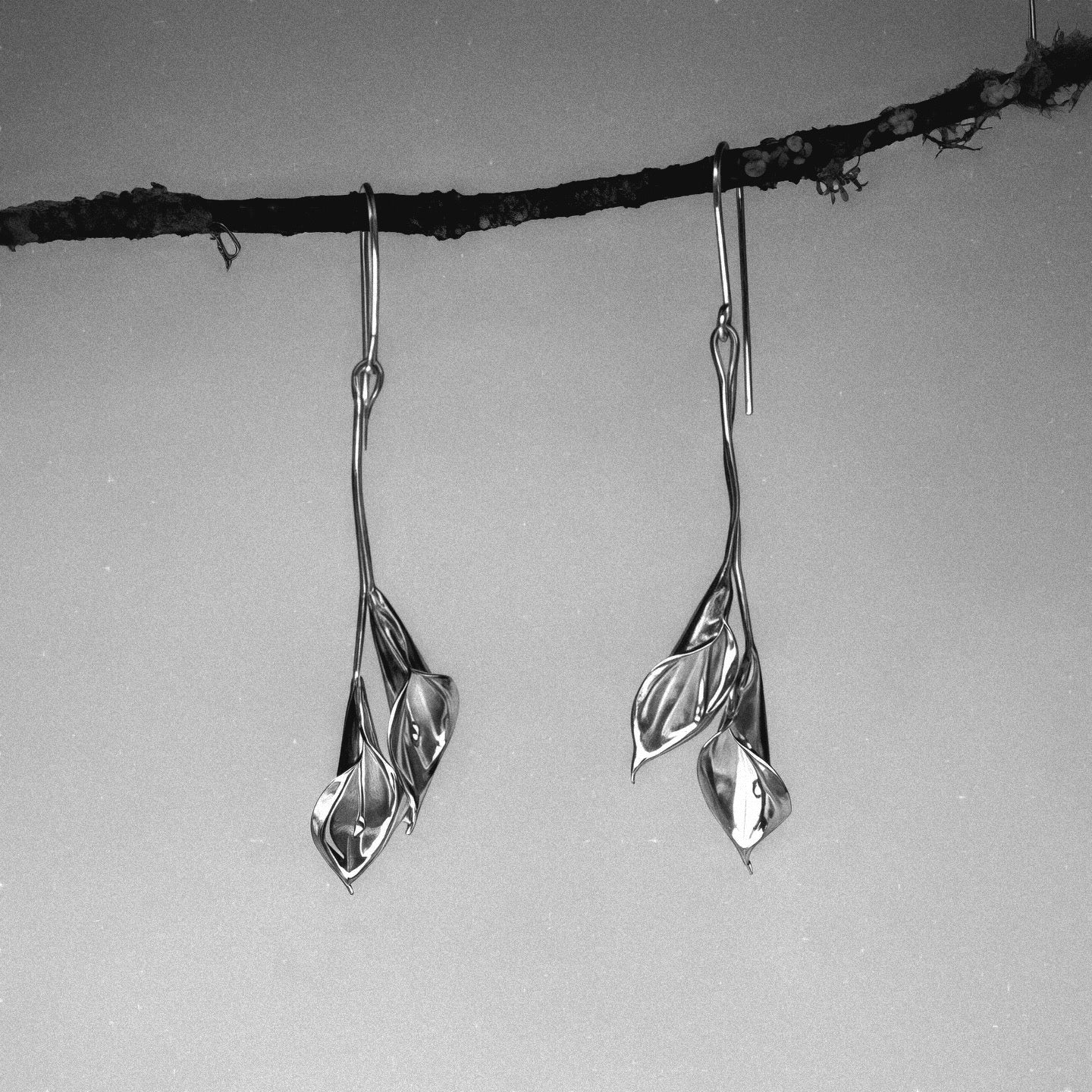 Calla Drift Earrings