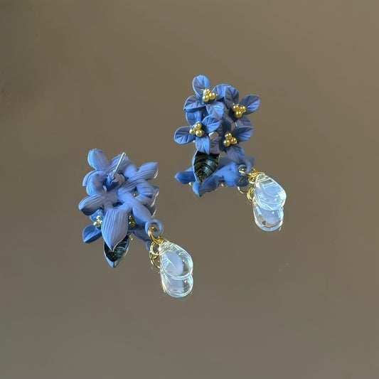 Blooming Hydrangea Earrings – Handcrafted Floral Elegance