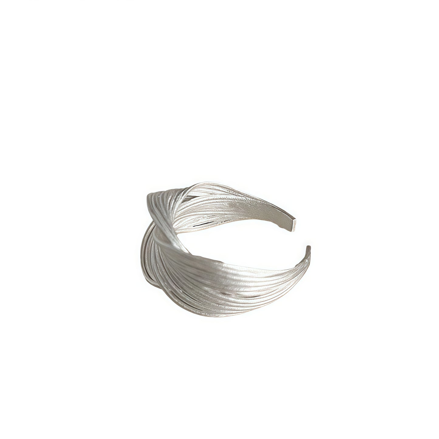 Interwoven Silver Statement Ring – Modern Sculptural Design