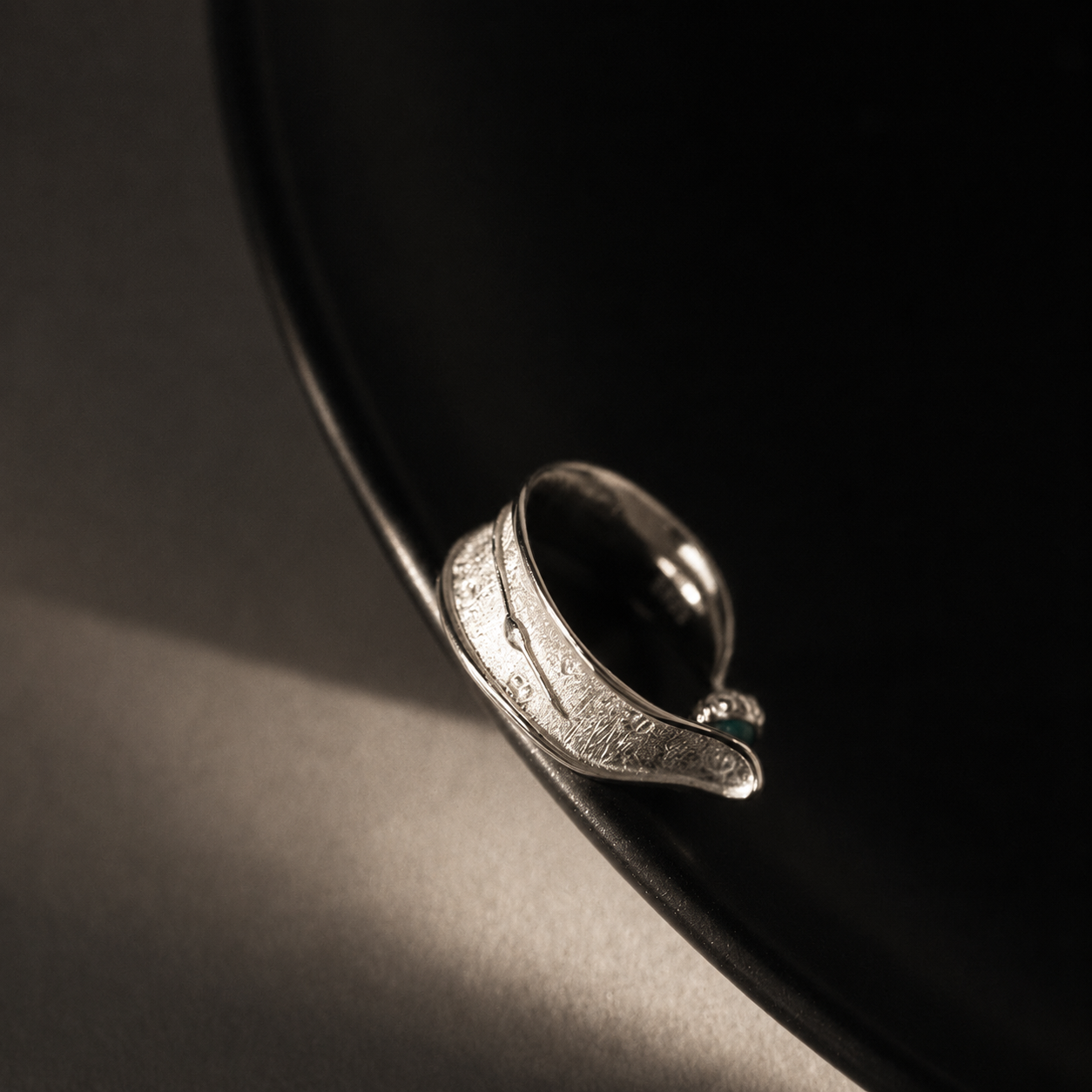 Echoes of Time Ring
