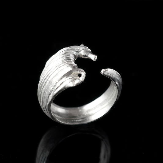 Wild Current Horse Ring