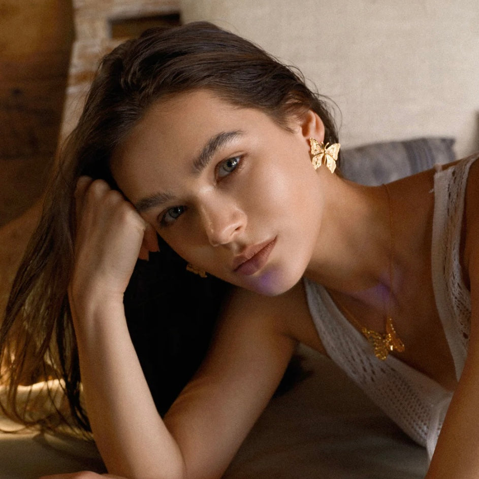 Golden Bloomfly Earrings