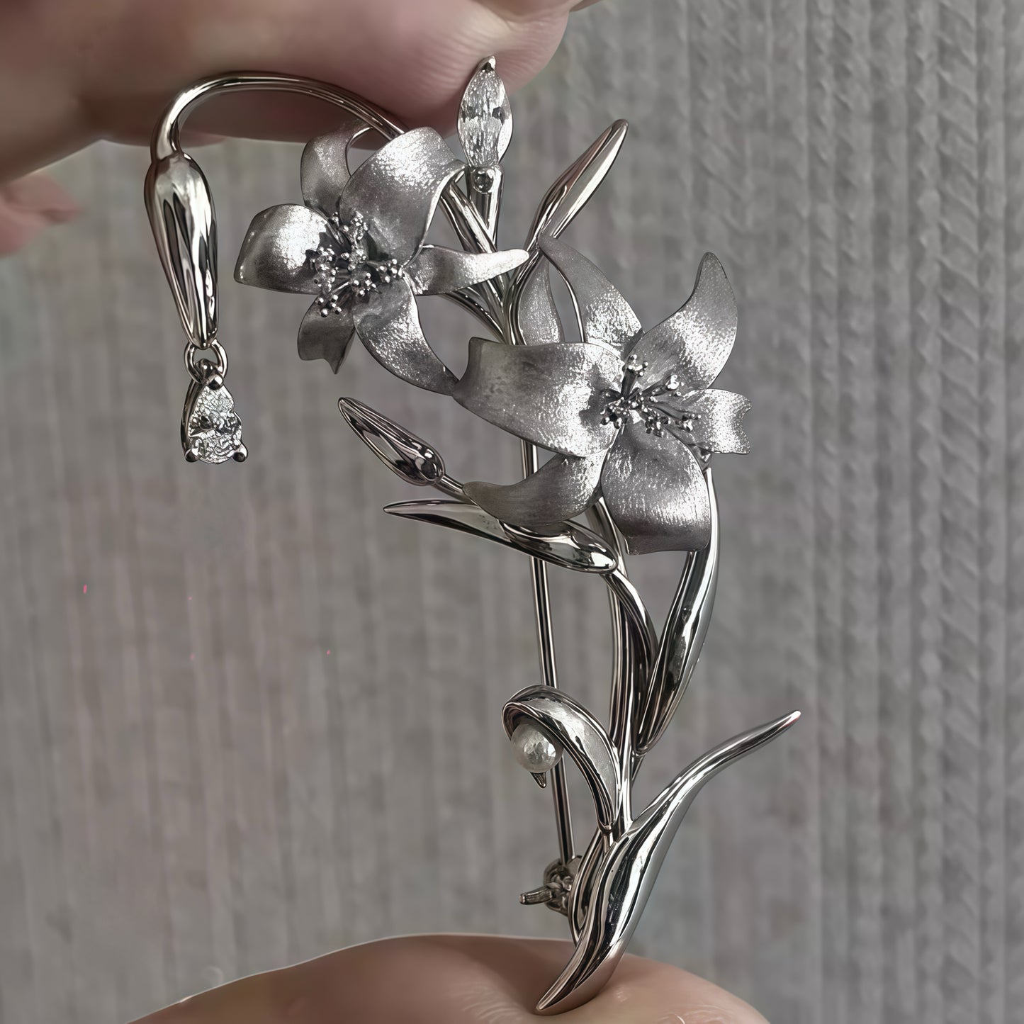 Whispering Lily Brooch