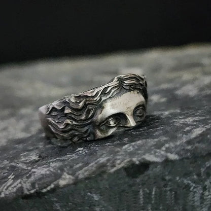 Venus Eyes Ring