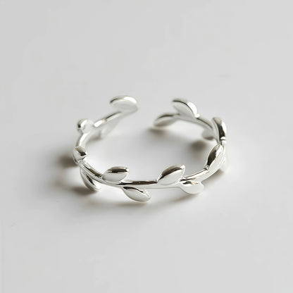 Minimal Sculptural Rings — Ultra-thin Everyday Rings
