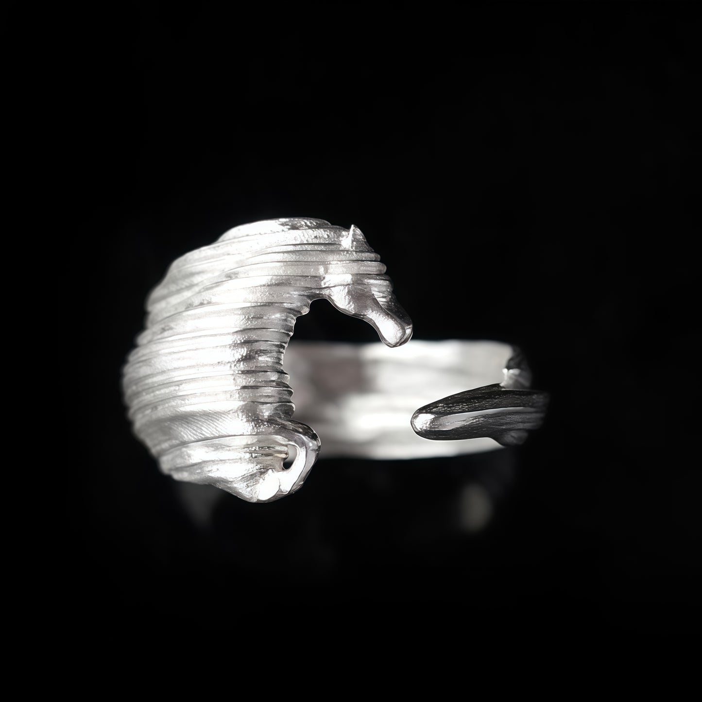 Wild Current Horse Ring