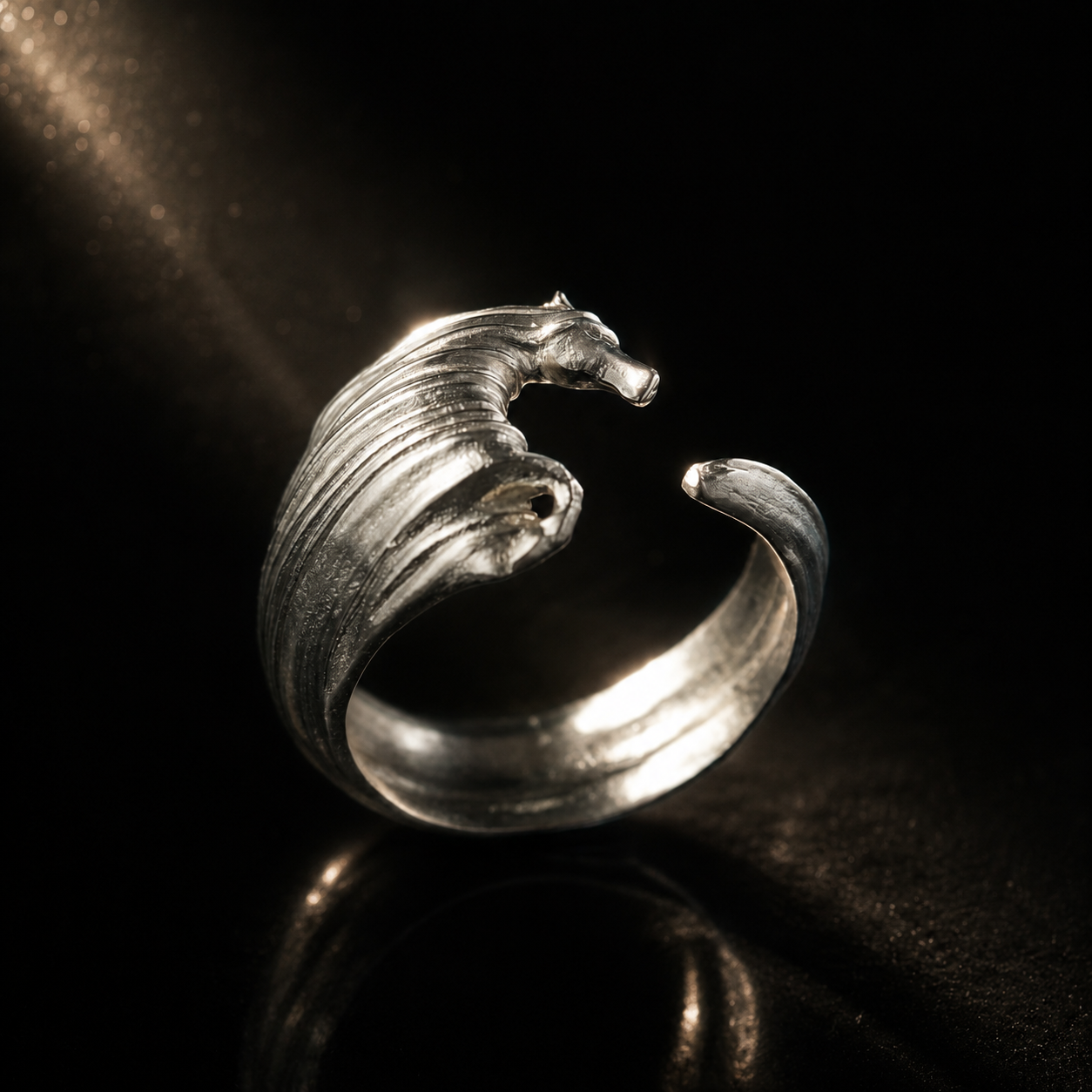 Wild Current Horse Ring