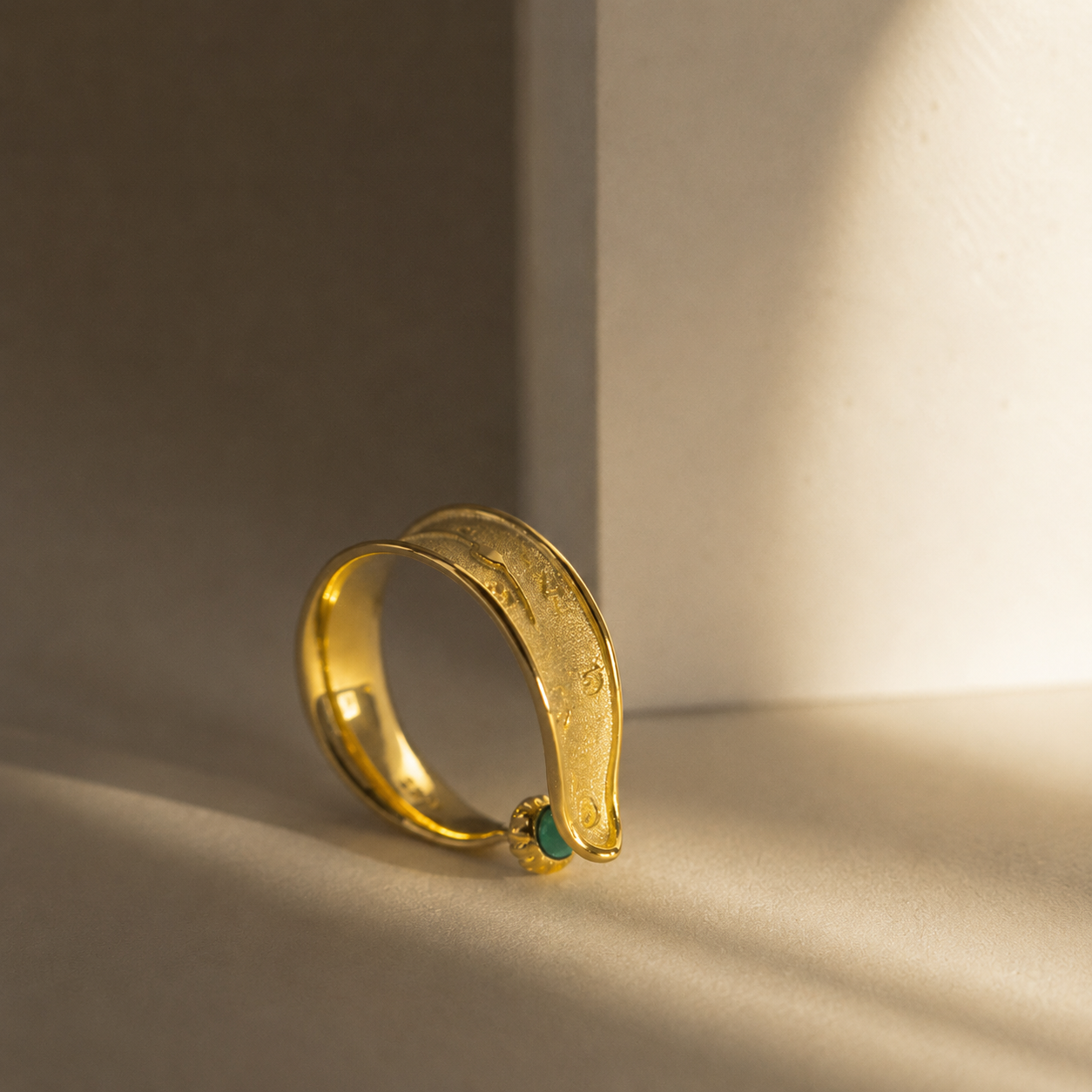 Echoes of Time Ring
