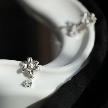 Lily Drift Earrings (2-in-1 Style)