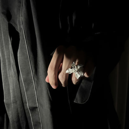 Iris Whisper Silver Ring