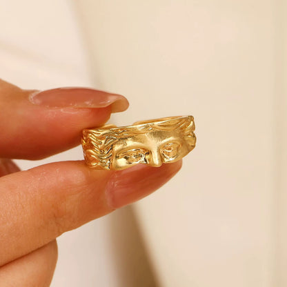 Venus Eyes Ring