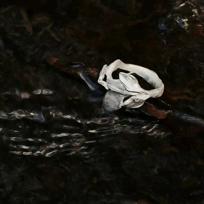 Leaf Becoming Ring